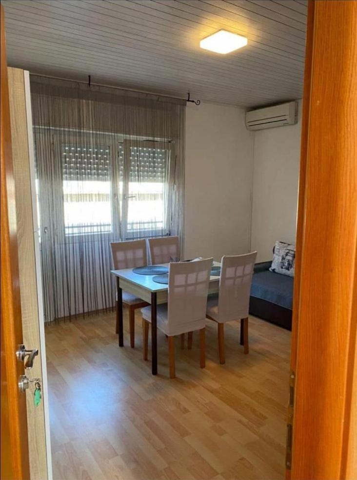 Marsic Apartments & Rooms Baška Voda Kültér fotó